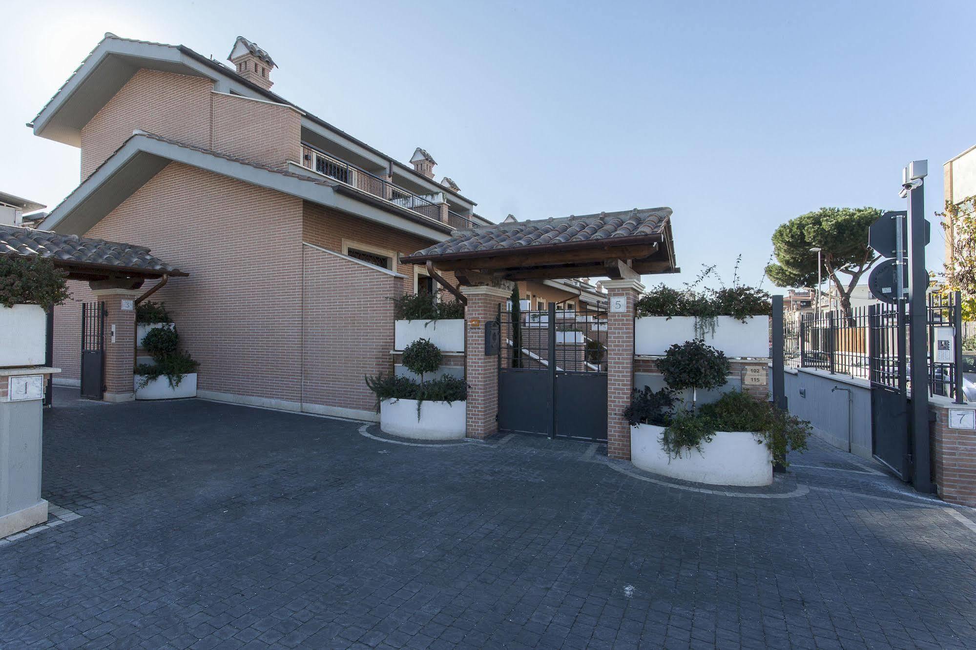 Villa Domus Anagnina Ciampino Exterior foto